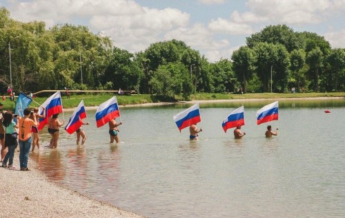 Курортный сезон в оккупированном Россией Крыму проходит под девизом "Денег нет!"