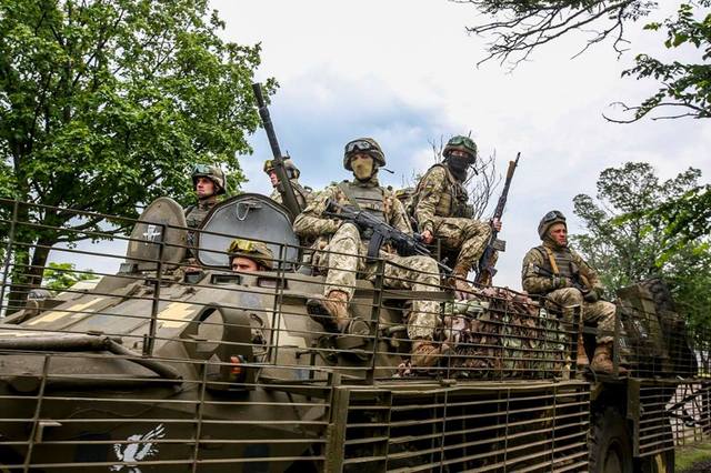 В районе Марьинки произошел бой: ликвидирован боевик