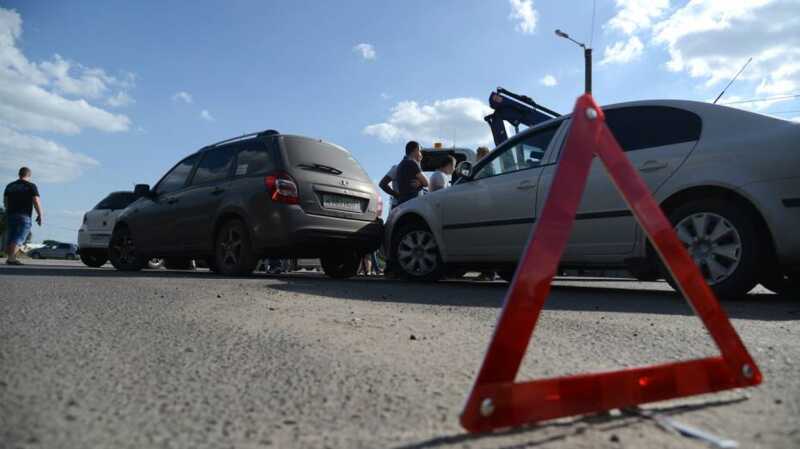 В Воронежской области четыре машины переехали одного пенсионера