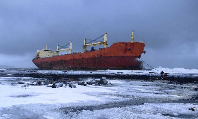 Стали известны подробности повреждений китайского балкера у берегов Сахалина