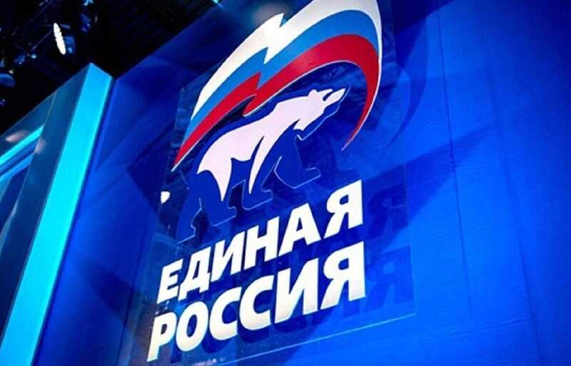 В «Единой России» сортируют депутатов по популярности в регионах