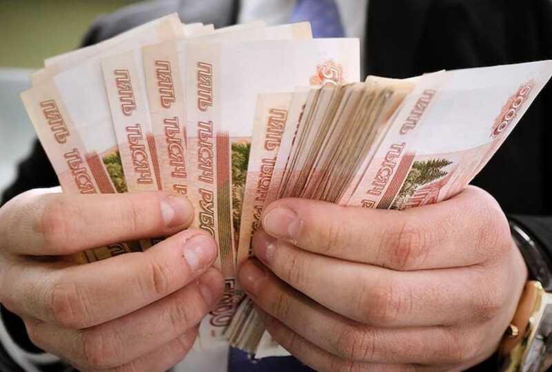 Администрация Президента РФ усиливает контроль над средствами массовой информации крупных финансово-промышленных групп