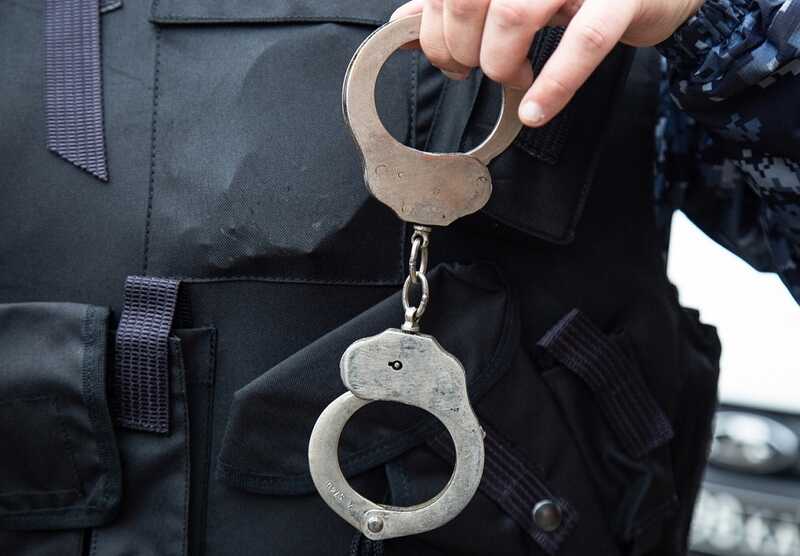 В Москве задержали мошенника, обещавшего превратить рубли в доллары