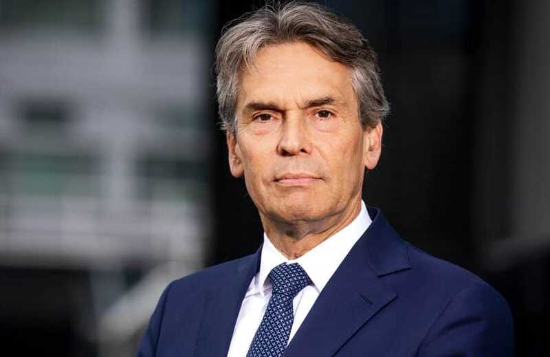Премьер-министр Нидерландов объявил об отставке из-за распада коалиции