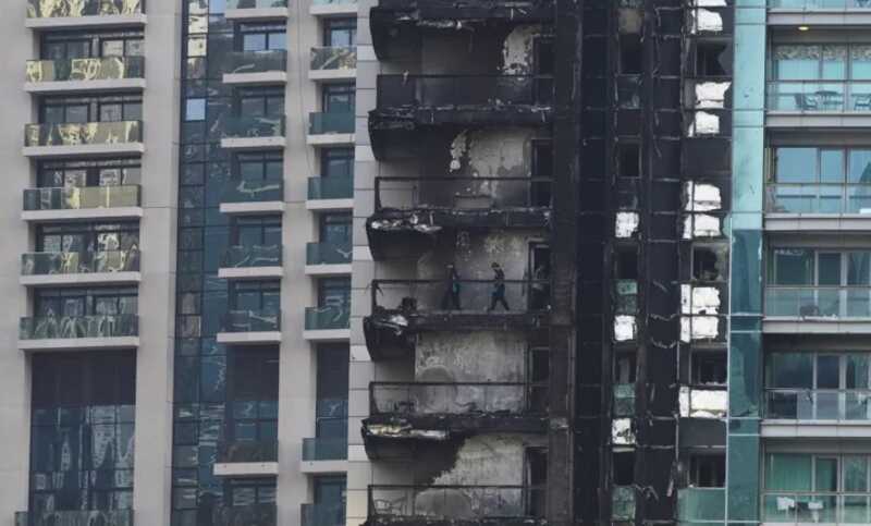 В одном из крупнейших небоскрёбов в Дубае произошел пожар