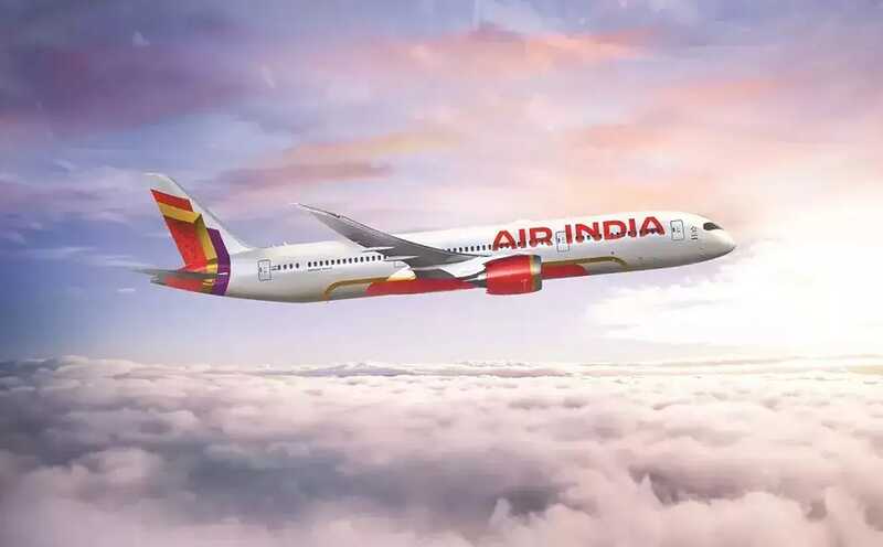 Алгоритм Instagram начал массово показывать старые видео о самолетах Air India после катастрофы