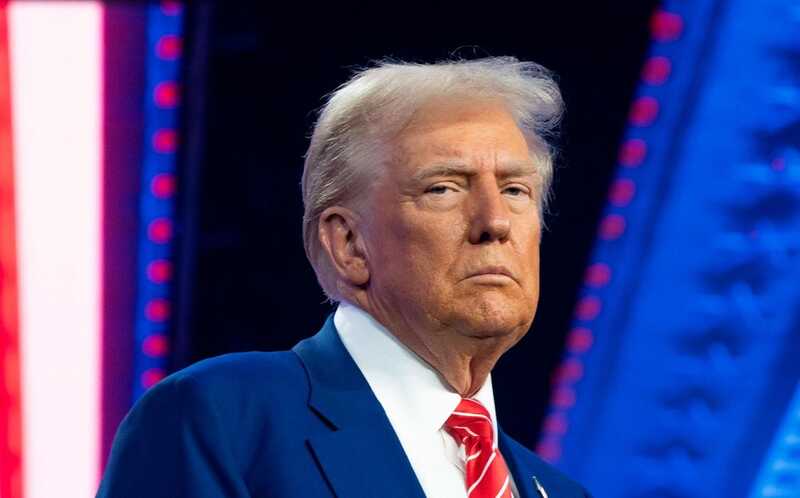 Трамп призвал ликвидировать «Голос Америки» из-за политической предвзятости