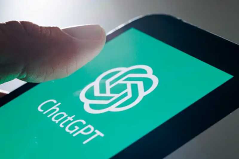 ChatGPT уменьшил число рабочих мест для начинающих приблизительно на треть