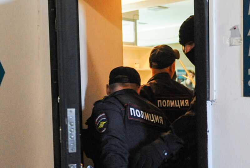 Обнародованы детали обысков в редакции Baza