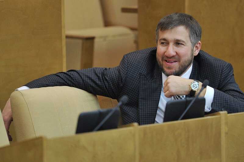Антон Клубков поплатился свободой за попытку выйти из теневых бизнес-схем депутата Григория Аникеева