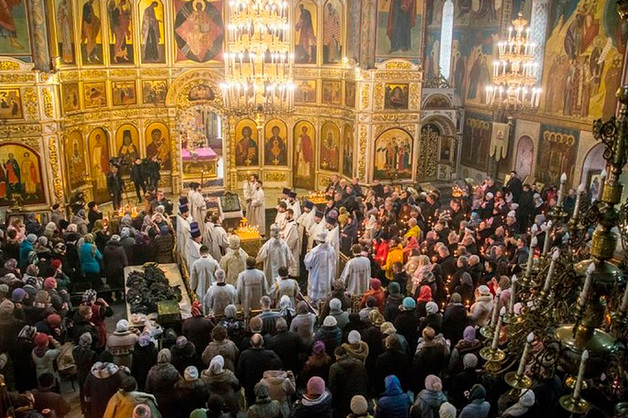 В Кузбассе прошли панихиды по погибшим в «Зимней вишне»