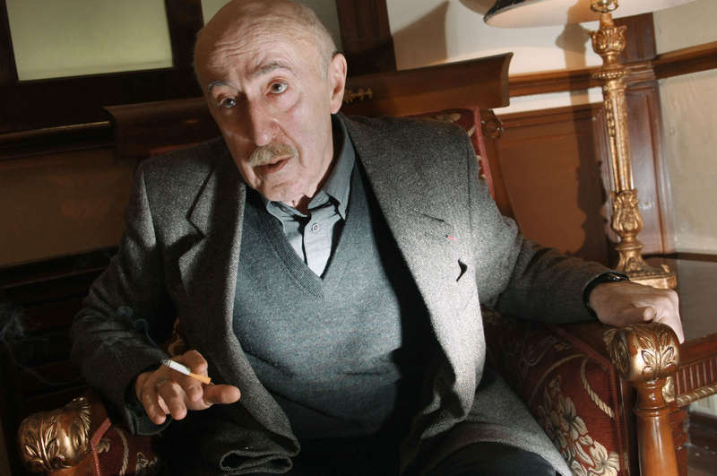 Режиссер Отар Давидович Иоселиани Режиссер Отар Давидович Иоселиани quzikhidqziqrglv