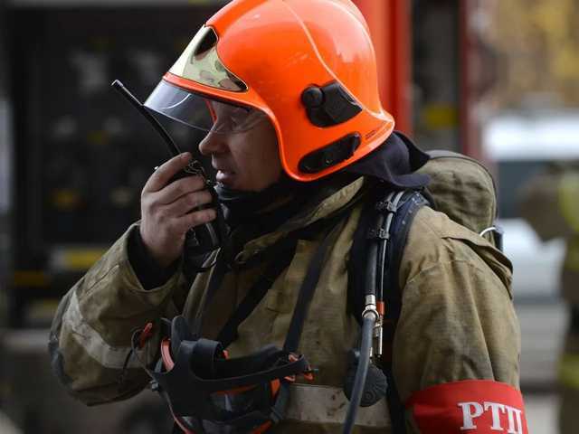 Пожарный попал под обрушение на месте пожара в Пушкинском музее