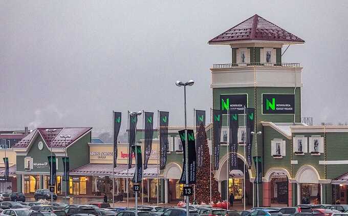 В Истринском районе недалеко от Novaya Riga Outlet Village произошел пожар